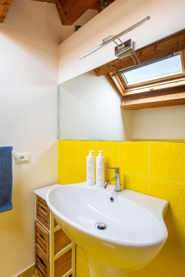 Vittorio Emanuele Apartment With Terrace By Wonderful Italy ปาแลร์โม ภายนอก รูปภาพ